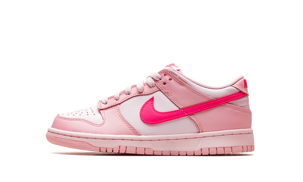 Nike Dunk Low Triple Pink (Barbie)