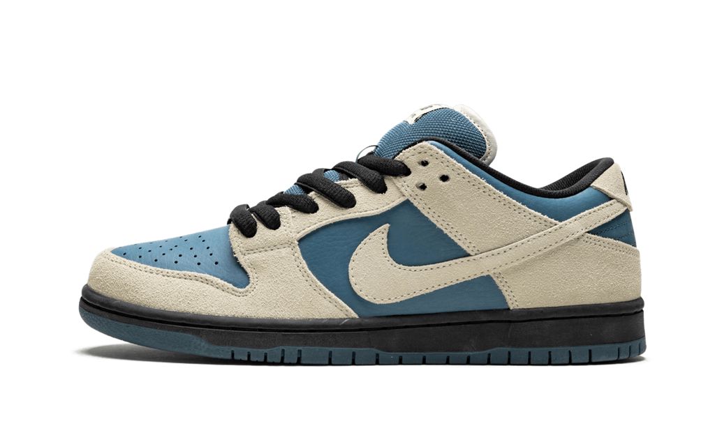Nike Dunk SB Low Light Cream Thunderstorm