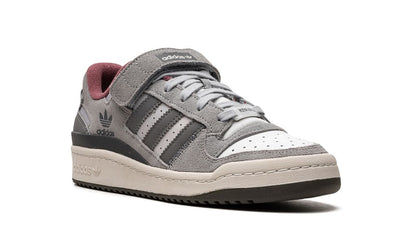 Adidas Forum 84 Low Home Alone 2