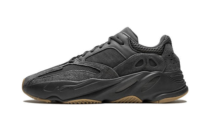 Adidas Yeezy Boost 700 Utility black
