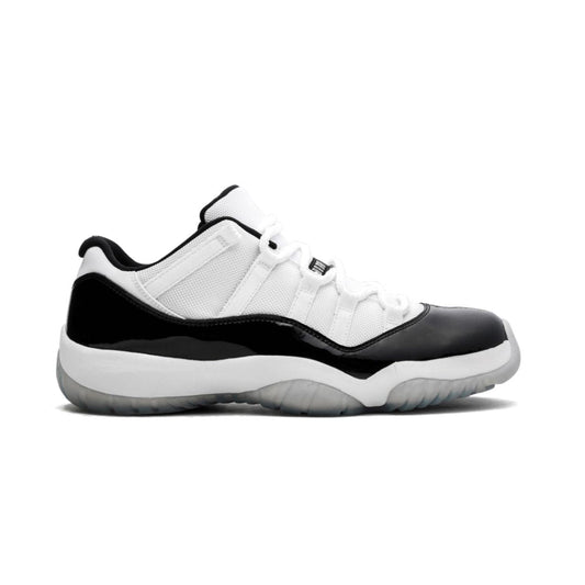 Air Jordan 11 Retro Low Concord