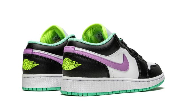 Jordan 1 Low Green Glow Violet Shock