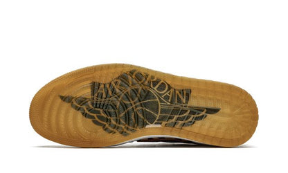 Jordan 1 Low OG Year Of the Tiger
