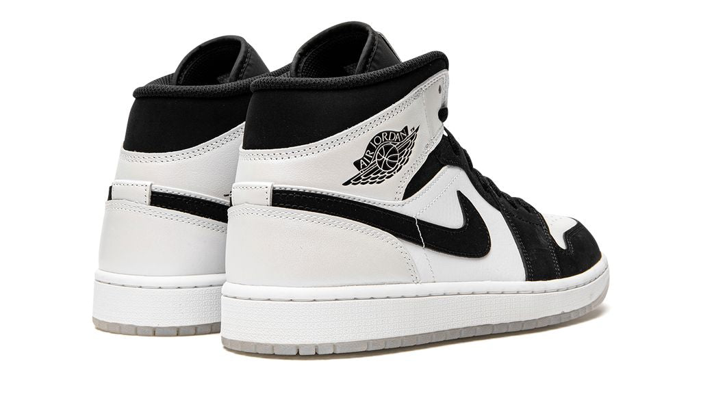Jordan 1 Mid Diamond