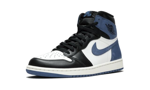 Jordan 1 Retro High Blue Moon