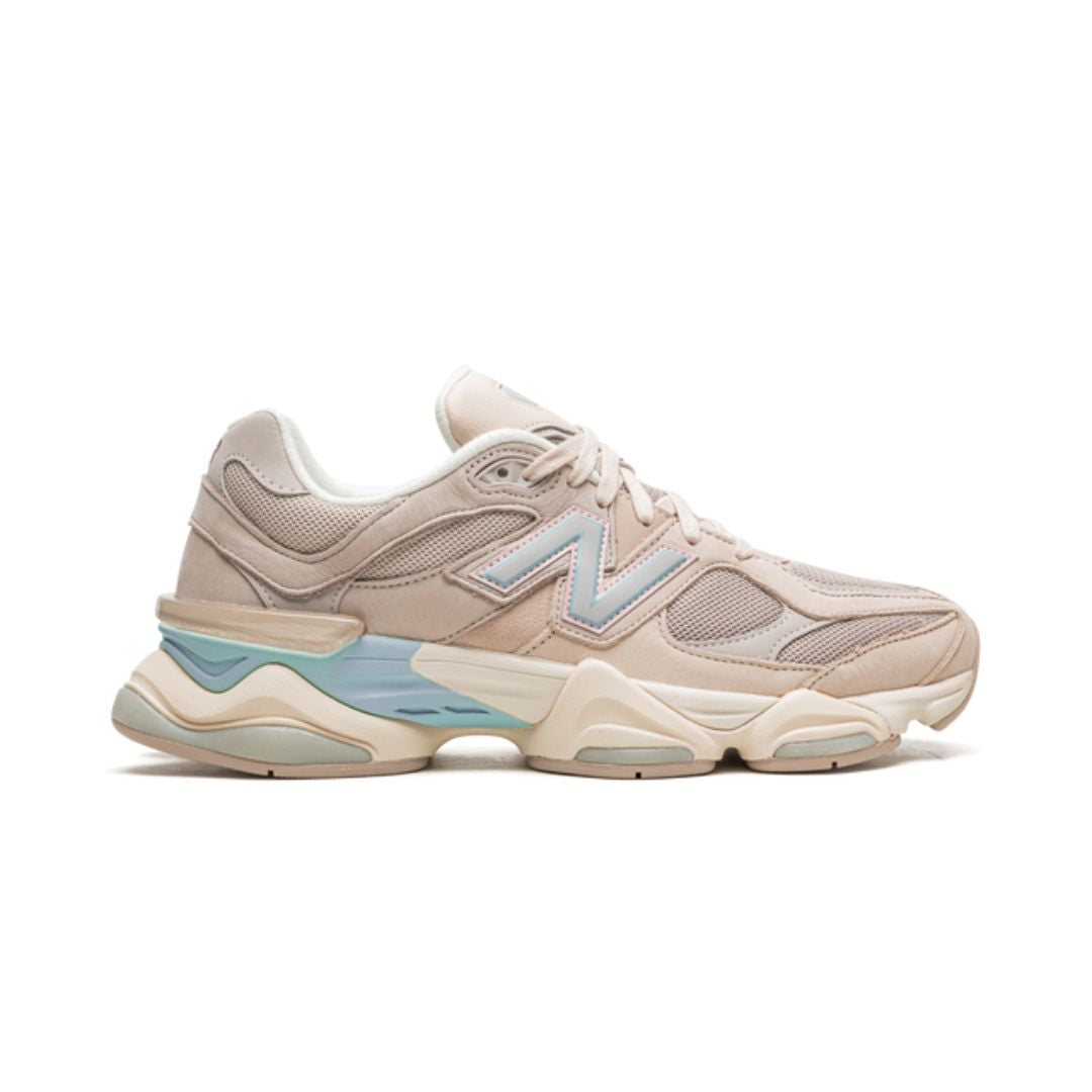 New Balance 9060 Ivory