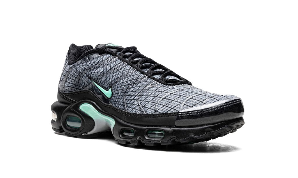 Nike Air Max Plus Spirograph