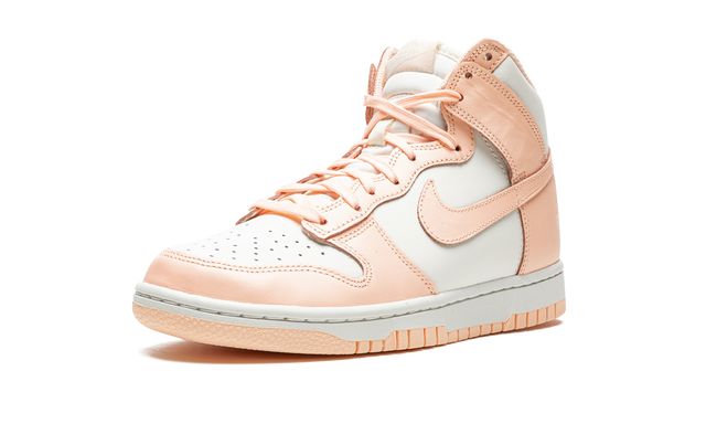 Nike Dunk High Crimson Tint