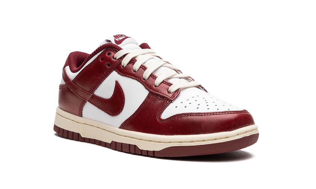Nike Dunk Low PRM Vintage Team Red