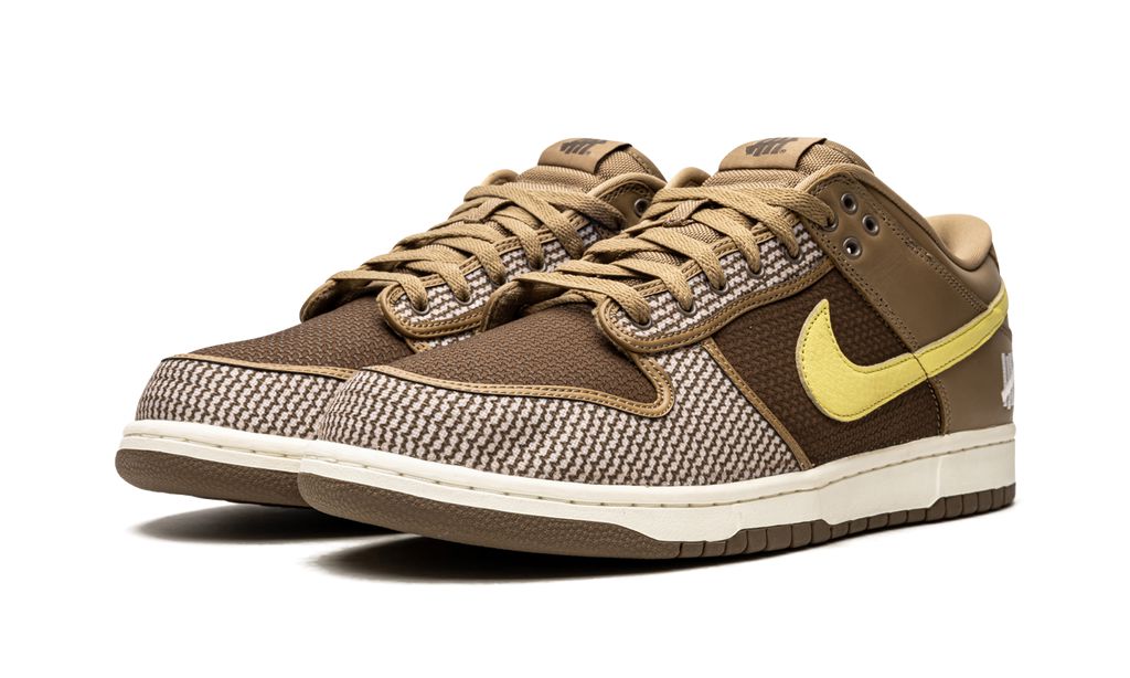 Nike Dunk Low Undefeated Canteen