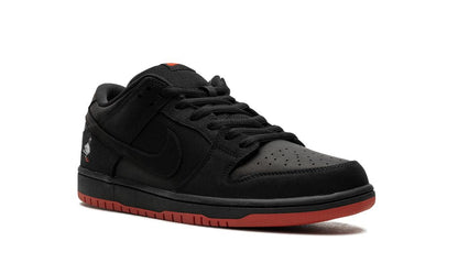Nike SB Dunk Low Black Pigeon