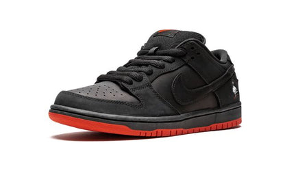 Nike SB Dunk Low Black Pigeon