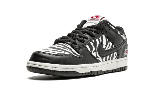Nike SB Dunk Low Quartersnacks Zebra